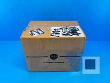 Cargar imagen en el visor de la galería, Allen-Bradley VPL-B0752E-WK14AA Kinetix VP Low Inertia Servo Motor - NEW SEALED