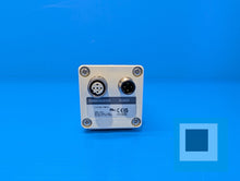 Cargar imagen en el visor de la galería, SMC ITV1050-PRN1CL 1000 Size Electro-Pneumatic Regulator - NEW OPEN BOX