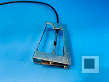 Cargar imagen en el visor de la galería, Allen-Bradley 194R-FC04 Cable Operated Disconnect Accessory - NEW OPEN BOX