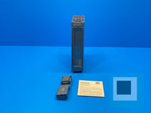 Cargar imagen en el visor de la galería, Siemens 6ES7 526-2BF00-0AB0 Digital Output Module - NEW OPEN BOX
