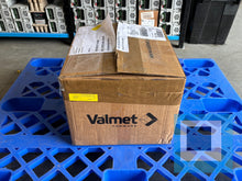 Load image into Gallery viewer, NEW - Valmet IQ Web Color DH Photoelectric Sensor Color Detector A418182 - 2.04

