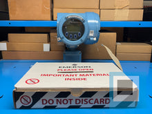 Load image into Gallery viewer, Emerson Rosemount 5700R12NB2AZZZ Micro Motion Transmitter 5700R12NB2AZZZFEEZZMV
