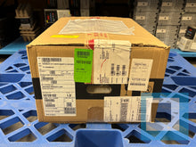 Cargar imagen en el visor de la galería, Emerson / Rosemount 8711SSA005R1N0 Caudalímetro magnético tipo sándwich 8711 - NUEVO
