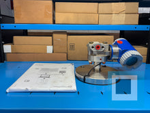 Load image into Gallery viewer, Foxboro IDP10-TF1B01C-L1 Pressure Transmitter - NEW IN BOX
