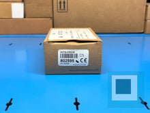 Load image into Gallery viewer, Banner Engineering Q4XTBLAF500-Q8 Laser Sensor 802595 - NEW IN BOX
