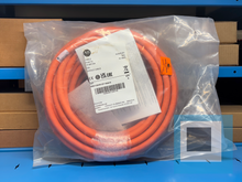 Load image into Gallery viewer, Allen-Bradley 2090-CSWM1DF-18AA15 Series B KINETIX 15 METER DSL SINGLE CABLE
