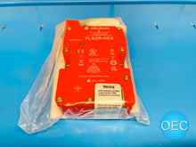 Load image into Gallery viewer, NEW - Allen-Bradley 440G-TZS21UPRH SER. E Guard Master Safety Switch
