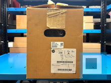 Load image into Gallery viewer, Allen-Bradley 20BD011A3AYNAND0 /B PowerFlex 700 AC Drive 7.5 HP 480 VAC

