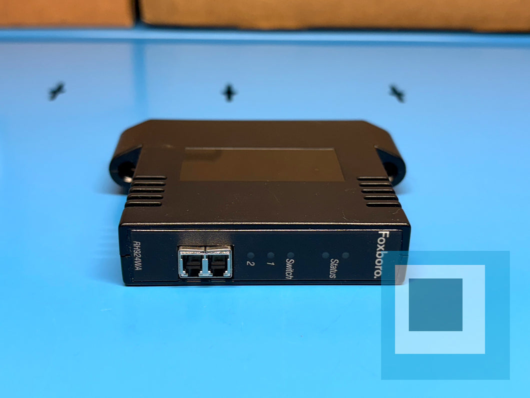 Foxboro by Schneider Electric RH924WA Fiber Optic Network Adapter - Preowned