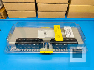 NEW - Honeywell CC-SD0R01 Relay Extension Module