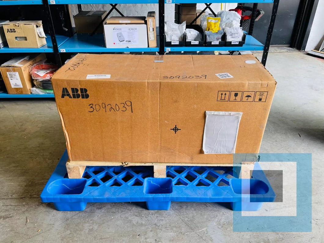 2021 Surplus NEW - ABB ACS880-01-180A-5 Drive 110kW 150HP with Bluetooth Tech