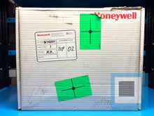 Load image into Gallery viewer, Honeywell FC-R Controller FC-R/F10NPB/N/10-20904 - NEW IN BOX
