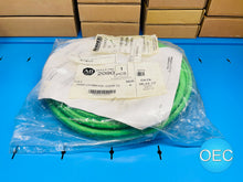 Load image into Gallery viewer, Allen-Bradley 2090-CFBM7DF-CDAF12 SER A Motor Feedback Cable 12m
