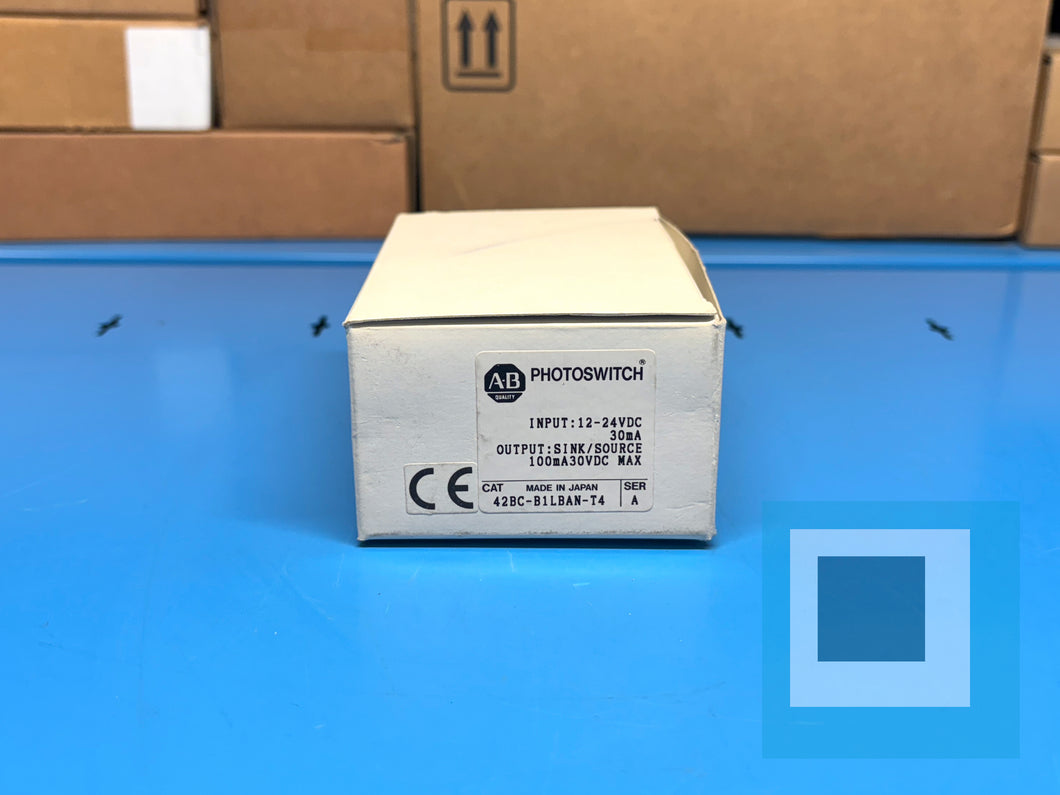Allen-Bradley 42BC-B1LBAN-T4 PhotoSwitch Output Sink/Source - NEW IN BOX