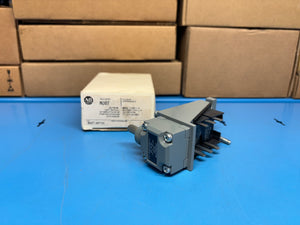 Surplus Allen-Bradley 802T-AP1N /H Oil Tight Limit Switch Plug-In