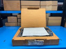 Load image into Gallery viewer, NEW - GE Fanuc IC697CPU731X Processor Module CPU Genuine Original OEM
