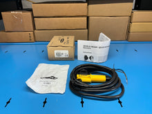 Load image into Gallery viewer, NEW - Banner Engineering QS18APWDXL Proximity Sensor
