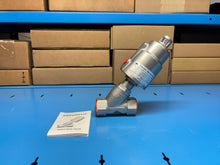 Load image into Gallery viewer, NEW - Valmet VAL0324286 - DVC TYPE 3500 - ANGLE SEAT VALVE
