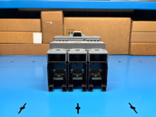 Load image into Gallery viewer, Siemens 3VA5215-1BB31-0AA0 3-Pole 150A Molded Case Circuit Breaker – New in Box
