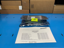 Load image into Gallery viewer, Honeywell 900A01-0102 Analog Input Module – New in Box

