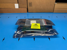 Load image into Gallery viewer, Honeywell 900A01-0102 Analog Input Module – New in Box
