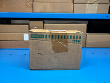 Load image into Gallery viewer, Siemens ED63B040 Sentron Moided Case Circuit Breaker 3P /40A / 600V~/ 25kA@480V~
