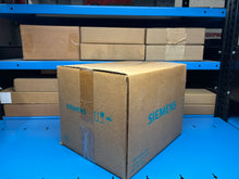 Load image into Gallery viewer, Siemens HFM3H250L VL Motor Circuit Protector 250A Circuit Breaker - NEW IN BOX
