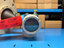 Load image into Gallery viewer, Endress + Hauser FMR56 Radar Level Transmitter FMR56-CBACCDBRX0G+ACLANA - NEW
