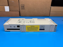 Load image into Gallery viewer, Schneider Electric MODICON 140 DDO 353 10 DC Output Module - NEW IN BOX

