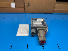 Load image into Gallery viewer, Allen-Bradley 836T-T352JX40 /B Series B Pressure Control - NEW IN BOX
