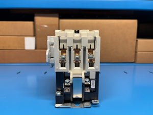 EATON / Cutler Hammer CN15DN3AB Freedom Series Contactor - NEW IN BOX