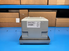Load image into Gallery viewer, Emerson / Rosemount Analytical 1056-01-25-38-AN Oxygen Sensor - NEW IN BOX

