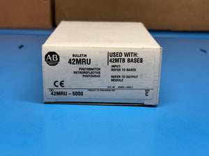 Allen-Bradley 42MRU-5000 /C PhotoSwitch Retroreflective PhotoHead - NEW IN BOX
