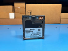 Cargar imagen en el visor de la galería, Siemens 6SE6400-0AP00-0AA1 MM4 Panel de operador avanzado (AOP) - NUEVO EN CAJA
