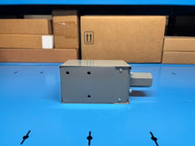 Load image into Gallery viewer, Allen-Bradley 836-C8A Series A Electro-Mechanical Pressure Control Switch
