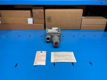 Load image into Gallery viewer, Allen-Bradley 836T-T352J /A Series A PRESSURE CONTROL / Pressure Switch
