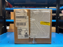 Load image into Gallery viewer, Emerson Rosemount 5700R12NB2AZZZ Micro Motion Transmitter 5700R12NB2AZZZFEEZZMV
