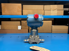 Load image into Gallery viewer, Emerson Rosemount 3051S2CD2A2E12F1AGM Pressure Transmitter - NEW IN BOX
