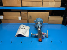 Load image into Gallery viewer, Emerson / Rosemount 3051TG2A2B21AS5 Pressure Transmitter with 0306RT22BA11 - NEW

