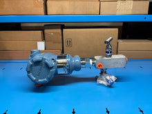 Load image into Gallery viewer, Emerson / Rosemount 3051TG2A2B21AS5 Pressure Transmitter with 0306RT22BA11 - NEW
