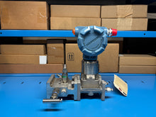 Load image into Gallery viewer, Emerson / Rosemount 3051S2CD0A2A12F Pressure Transmitter w 0304RT32F11DFL4 - NEW
