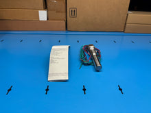 Load image into Gallery viewer, TopWorx / Emerson Go Switch 7LR-1356E-A2 Model 7LR with LED Indicators - NEW
