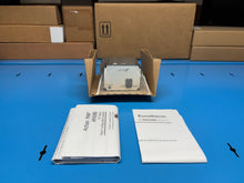 Cargar imagen en el visor de la galería, Acondicionador de señal Action Pak / Eurotherm 4380-2000-1 - NUEVO EN CAJA
