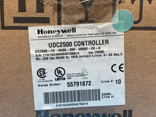 Cargar imagen en el visor de la galería, Controlador digital Honeywell DC2500-C0-0A00-200-00000-E0-0 - NUEVO EN CAJA
