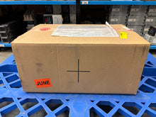 Cargar imagen en el visor de la galería, Emerson / Rosemount 8711SSA005R1N0 Caudalímetro magnético tipo sándwich 8711 - NUEVO
