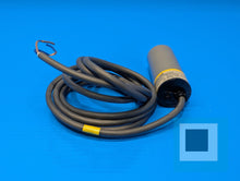 Cargar imagen en el visor de la galería, Omron E2K-C25MY1-US Capacitive Proximity Switch / Proximity Sensor - NEW OPEN
