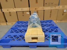 Load image into Gallery viewer, Siemens 1FK7105-2AF71-1RG0 SIMOTICS S-1FK7 Compact Synchronous AC Servo Motor

