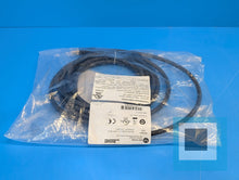Cargar imagen en el visor de la galería, Allen-Bradley 889L-M5JF-5 5M M12 Power L-Code Male Straight Cordset - NEW
