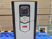 Load image into Gallery viewer, ABB ACS880-01-035A-7 ACS880 Series AC Drive 525/600/690 VAC, 35A, 50/60Hz, 42kVA
