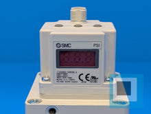 Load image into Gallery viewer, SMC ITV3050-04N3BL4 Electro-Pneumatic Regulator / Pressure Control NEW OPEN BOX
